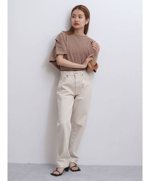 Ungrid（アングリッド）の「スリーブスリットデザインTee（Tシャツ/カットソー・レディース・ブラック/オフホワイト/モカ・FREE）」の8枚目の写真