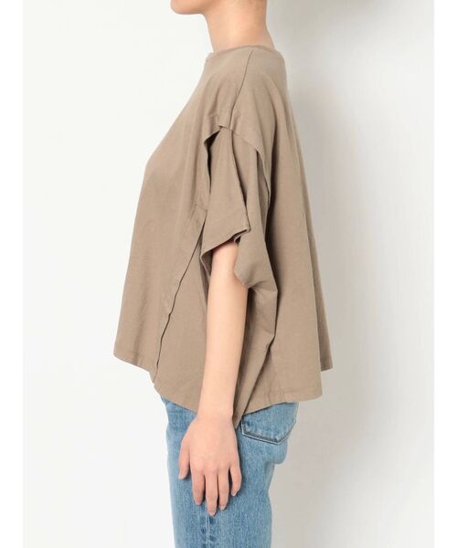 Ungrid（アングリッド）の「スリーブスリットデザインTee（Tシャツ/カットソー・レディース・ブラック/オフホワイト/モカ・FREE）」の17枚目の写真