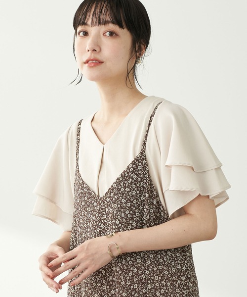 earth music&ecology(アースミュージックアンドエコロジー)の「異素材ドッキングプルオーバー(Vネック)*(Tシャツ/カットソー・レディース・オフホワイト/モカ/その他6/その他8・FREE)」の4枚目の写真