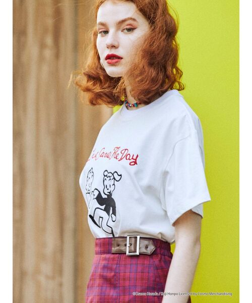 OSAMU GOODS(オサムグッズ)の「OSAMU GOODS BIG Tシャツ(Tシャツ/カットソー・レディース・オフホワイト/ブラック/レッド・MEDIUM)」の7枚目の写真