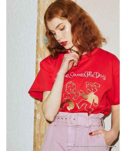 OSAMU GOODS(オサムグッズ)の「OSAMU GOODS BIG Tシャツ(Tシャツ/カットソー・レディース・オフホワイト/ブラック/レッド・MEDIUM)」の13枚目の写真