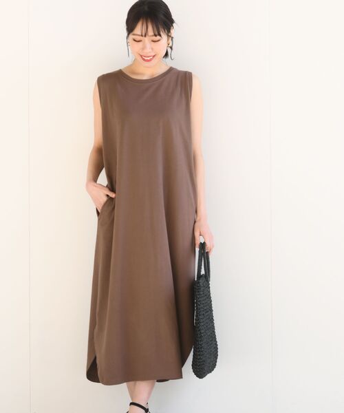 rps（アールピーエス）の「ノースリーブカットワンピース（ワンピース・レディース・ブラック/パープル/モカ/グレイッシュベージュ/ライトカーキ/ブラウン/ブルー/チャコールグレー/カーキ・M/フリー）」の3枚目の写真