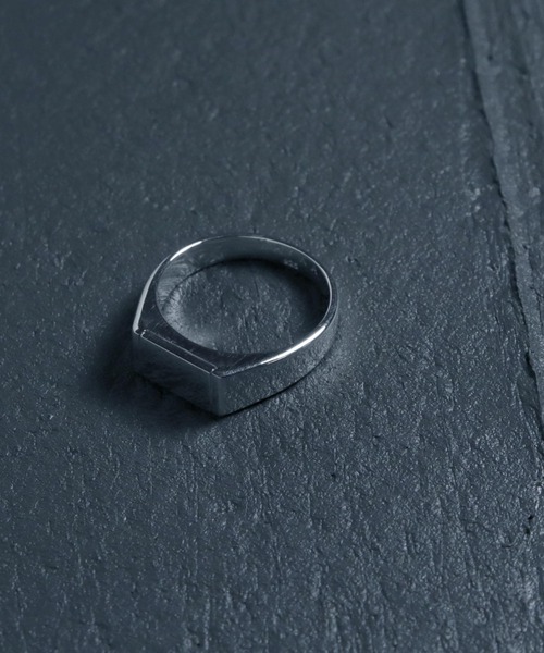 YArKA（ヤーカ）の「【YArKA/ヤーカ】rectangle design ring[drr]/長方形デザインリング silver925（リング・レディース・その他11/シルバー・#13/#17/#19/#11/#15/#21/#23）」の7枚目の写真