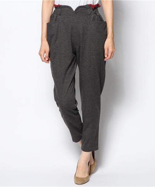 mystic（ミスティック）の「ウエストパイピングフリルパンツ（その他パンツ・レディース・ネイビー/チャコールグレー/ライトグレー・ﾌﾘ-）」の2枚目の写真