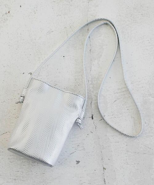 coen(コーエン)の「シャイニーミニバケツショルダーバッグ(ショルダーバッグ・レディース・シルバー/コバルトブルー/ピンク・FREE)」の22枚目の写真