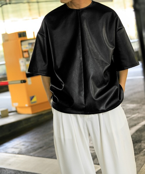 provoke フェイクレザー Tシャツ provoke フェイクレザー Tシャツ