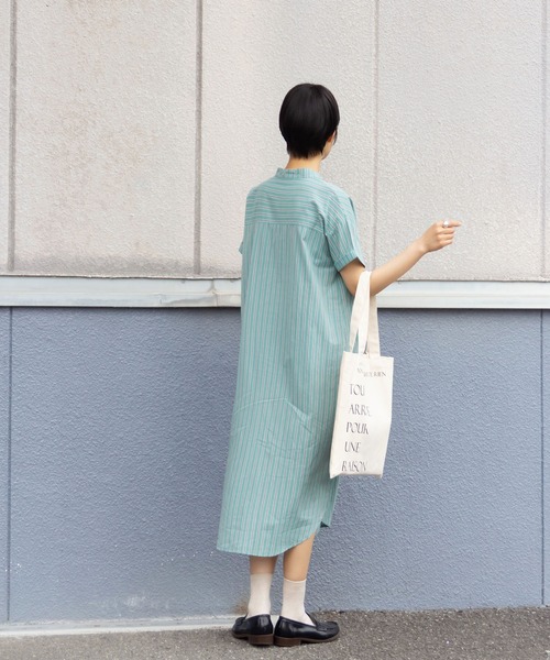me+em select（ミームセレクト）の「スタンドカラーストライプロングシャツワンピース（シャツワンピース・レディース・グリーン/グレー系その他・FREE）」の21枚目の写真