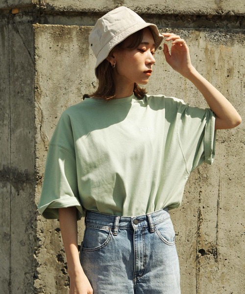 Piko（ピコ）の「【別注】【PIKO】スケボーガール イージーケア 高密度ビッグシルエット エモイラストTシャツ（Tシャツ/カットソー・レディース・ホワイト/ブラック/ベージュ/ネイビー/ピンク/ブルー/グリーン・MEDIUM/LARGE）」の22枚目の写真