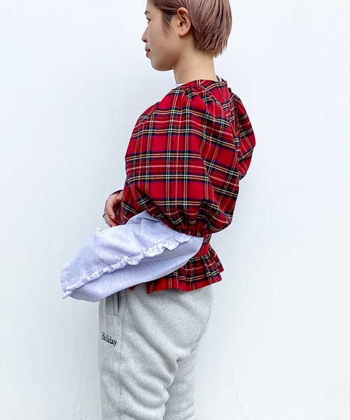 HOLIDAY（ホリデイ）の「WOOL CHECK PUFF TOPS ウールチェックパフトップス（シャツ/ブラウス・レディース・レッド・1/0）」の11枚目の写真