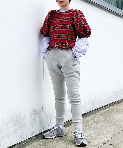 HOLIDAY（ホリデイ）の「WOOL CHECK PUFF TOPS ウールチェックパフトップス（シャツ/ブラウス・レディース・レッド・1/0）」の5枚目の写真