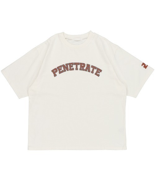 SPINNS（スピンズ）の「【ゆったりシルエット】PENETRATE カレッジデザインビッグTシャツ（Tシャツ/カットソー・レディース・ホワイト/ブルー/アッシュ/チャコール・ONESIZE）」の12枚目の写真