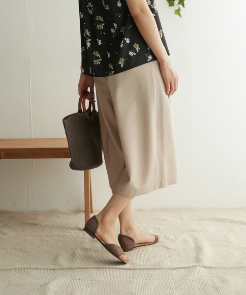 URBAN RESEARCH DOORS（アーバンリサーチドアーズ）の「ガウチョパンツ（その他パンツ・レディース・ネイビー/ライトベージュ・ONE）」の6枚目の写真