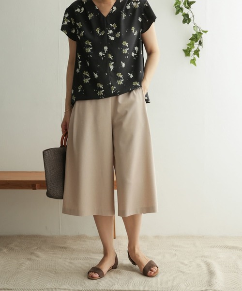 URBAN RESEARCH DOORS（アーバンリサーチドアーズ）の「ガウチョパンツ（その他パンツ・レディース・ネイビー/ライトベージュ・ONE）」の7枚目の写真