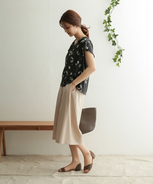 URBAN RESEARCH DOORS（アーバンリサーチドアーズ）の「ガウチョパンツ（その他パンツ・レディース・ネイビー/ライトベージュ・ONE）」の9枚目の写真