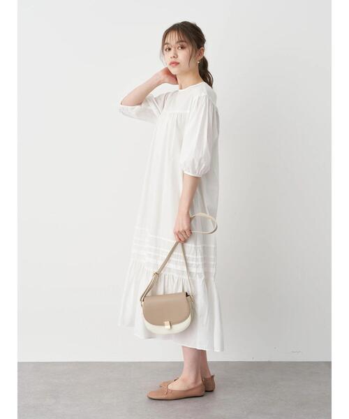 earth music&ecology（アースミュージックアンドエコロジー）の「ギャザータックティアードワンピース ＊（ワンピース・レディース・オフホワイト/サックスブルー/モカ・FREE）」の9枚目の写真