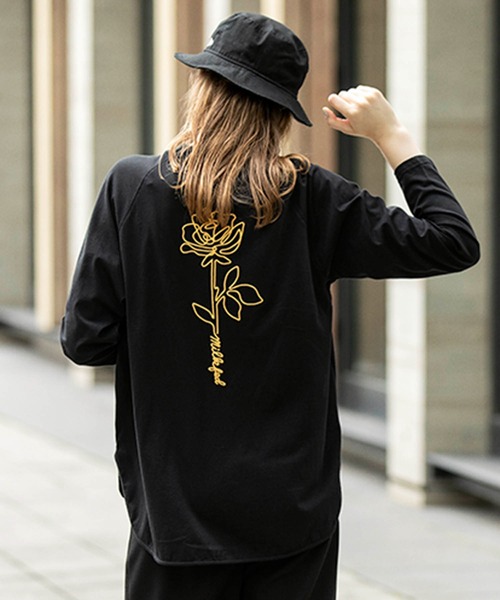 MILKFED.（ミルクフェド）の「EMBROIDERED ROSE L/S TOP（Tシャツ/カットソー・レディース・ホワイト/ブラック・ONE SIZE）」の2枚目の写真