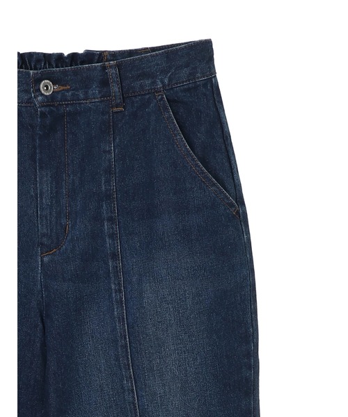 earth music&ecology（アースミュージックアンドエコロジー）の「セミフレアバックレースアップデニムパンツ ＊（デニムパンツ・レディース・ダークインディゴブルー/ライトインディゴブルー・S/M）」の17枚目の写真