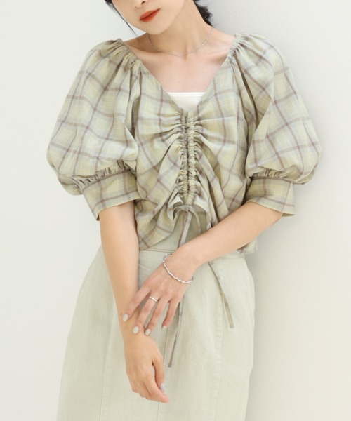 one after another NICE CLAUP(ワンアフターアナザーナイスクラップ)の「フロントギャザーブラウス(シャツ/ブラウス・レディース・ブラック/アイボリー/ミント/ドット・FREE)」の3枚目の写真