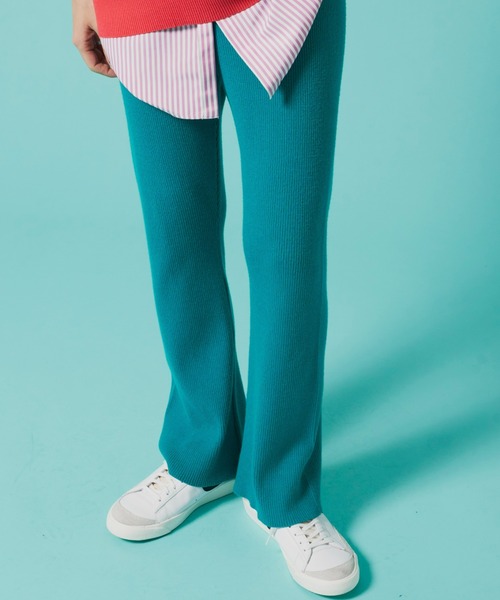 Auntie Rosa Holiday（アンティローザホリデー）の「リブフレアニットパンツ（その他パンツ・レディース・ブラック/グレー/グリーン/アイボリー/テラコッタ/ライトグリーン/ブルー・SMALL/MEDIUM）」の7枚目の写真