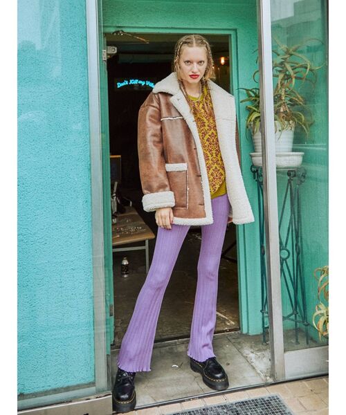 jouetie（ジュエティ）の「ランダムリブフィットフレアニットパンツ（その他パンツ・レディース・ブラック/レッド/グリーン/ブルー/パープル・MEDIUM）」の17枚目の写真