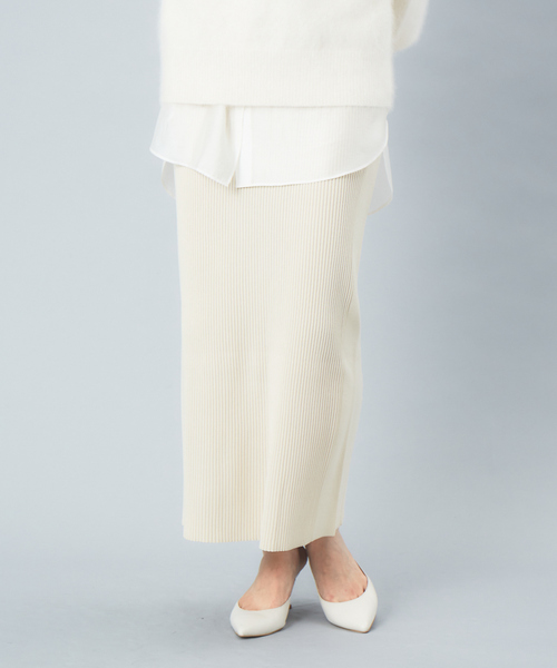 Rouge vif(ルージュヴィフ)の「【セットアップ対応】ストレッチリブタイトスカート(スカート・レディース・アイボリー/セージグリーン/ブラック・36/38)」の2枚目の写真