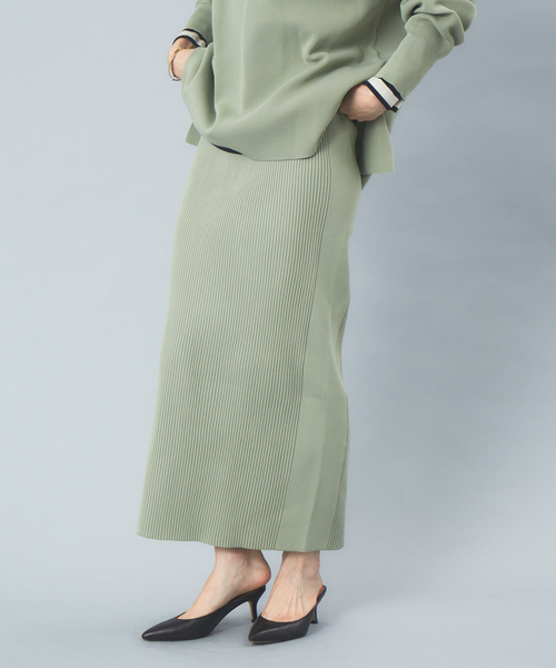 Rouge vif(ルージュヴィフ)の「【セットアップ対応】ストレッチリブタイトスカート(スカート・レディース・アイボリー/セージグリーン/ブラック・36/38)」の4枚目の写真
