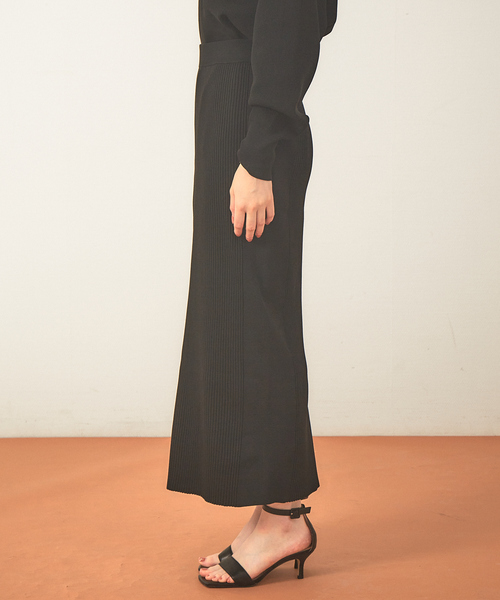 Rouge vif(ルージュヴィフ)の「【セットアップ対応】ストレッチリブタイトスカート(スカート・レディース・アイボリー/セージグリーン/ブラック・36/38)」の19枚目の写真