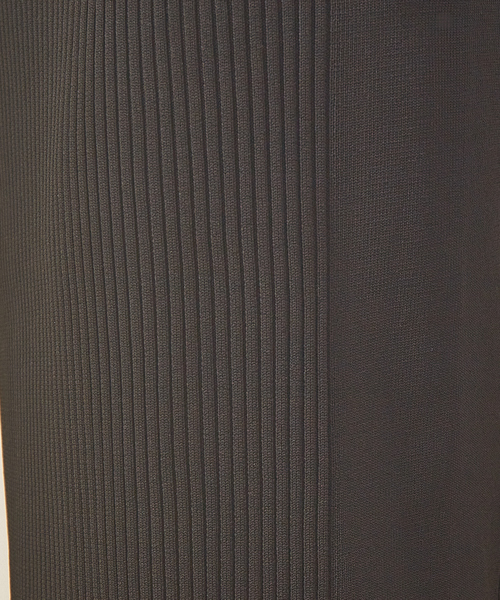 Rouge vif(ルージュヴィフ)の「【セットアップ対応】ストレッチリブタイトスカート(スカート・レディース・アイボリー/セージグリーン/ブラック・36/38)」の17枚目の写真