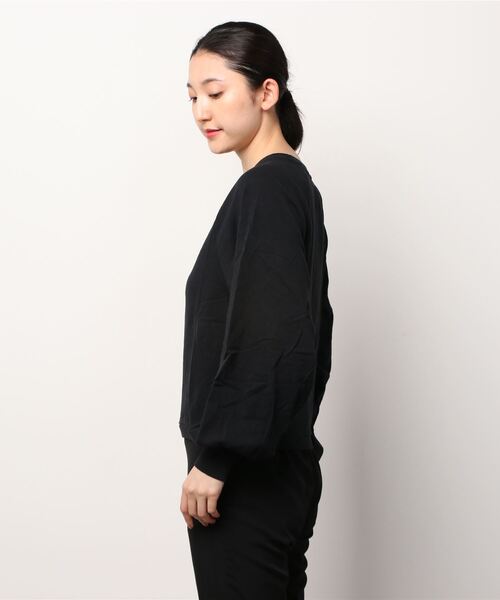 GAP(ギャップ)の「カーボナイズド ジャージー ボリュームスリーブ Tシャツ(Tシャツ/カットソー・レディース・ブラック/ブルー/グリーン/ホワイト系その他・S/M/L/XL/XS/XXS)」の5枚目の写真