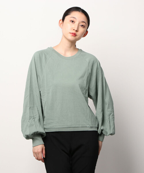 GAP(ギャップ)の「カーボナイズド ジャージー ボリュームスリーブ Tシャツ(Tシャツ/カットソー・レディース・ブラック/ブルー/グリーン/ホワイト系その他・S/M/L/XL/XS/XXS)」の8枚目の写真