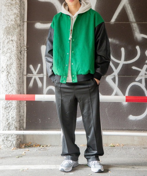 WEGO（ウィゴー）の「WEGO/カラーライントラックパンツ（スウェットパンツ・メンズ・グリーン/レッド/ブラック・MEDIUM/LARGE）」の4枚目の写真