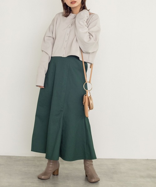 w closet（ダブルクローゼット）の「【新色追加】スエットクルーショートカーディガン（カーディガン/ボレロ・レディース・スモークグレー/スミクロ/ダークグリーン/パープル・FREE）」の9枚目の写真