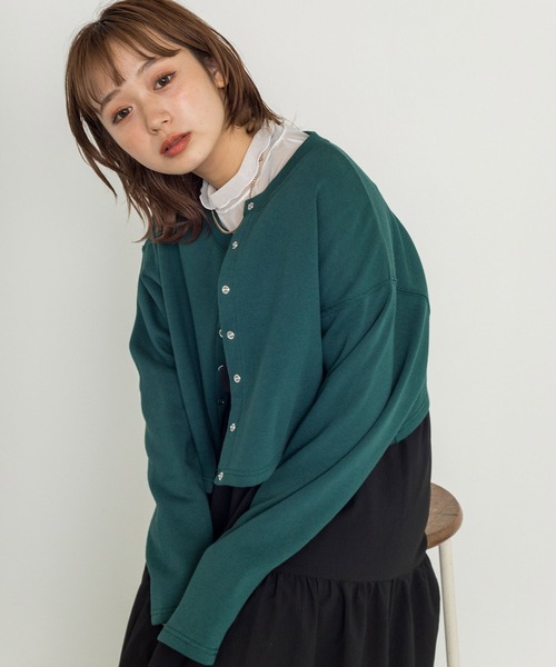 w closet（ダブルクローゼット）の「【新色追加】スエットクルーショートカーディガン（カーディガン/ボレロ・レディース・スモークグレー/スミクロ/ダークグリーン/パープル・FREE）」の20枚目の写真