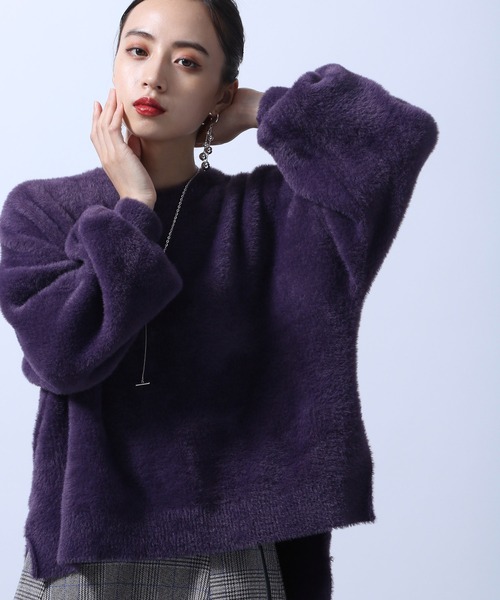 HARE(ハレ)の「ボリュームスリーブシャギーニット(HARE)(ニット/セーター・レディース・グリーン/パープル/ブラック/アイボリー/ブルー・FREE)」の5枚目の写真