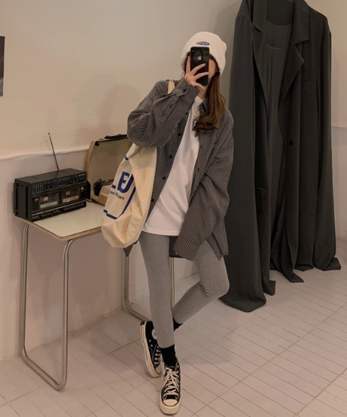 KOR（ケーオーアール）の「チェック柄　オーバーサイズシャツ（シャツ/ブラウス・レディース・ブラック系/イエロー系・FREE）」の11枚目の写真