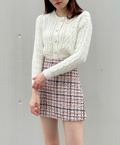 titty＆Co. PETIT（ティティアンドコープティ）の「【titty&Co.PETIT】パイピングパール釦ニットカーディガン（カーディガン/ボレロ・レディース・ブラック/ホワイト・FREE）」の7枚目の写真