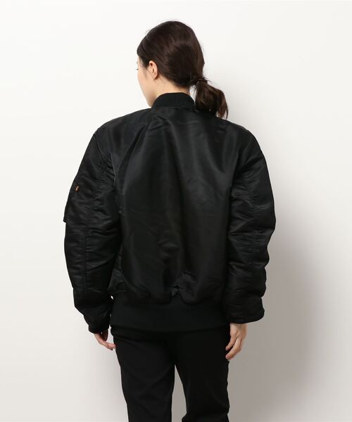 N.（N. Natural Beauty Basic）（エヌエヌナチュラルビューティーベーシック）の「【ＡＬＰＨＡ】ＭＡ－１　ＣＯＲＥ　ＳＰＥＣ（MA-1・レディース・グレー/ブラック・SMALL）」の3枚目の写真