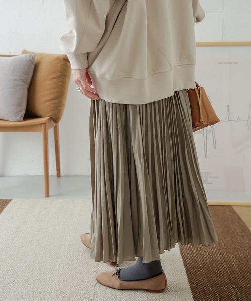 【新品タグ付き】URBAN RESEARCH DOORS プリーツスカート セール】ランダムプリーツスカート（スカート）｜URBAN RESEARCH