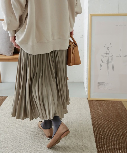 URBAN RESEARCH DOORS（アーバンリサーチドアーズ）の「ランダムプリーツスカート（スカート・レディース・チャコールグレー/ライトグレー/カーキ・ONE）」の19枚目の写真