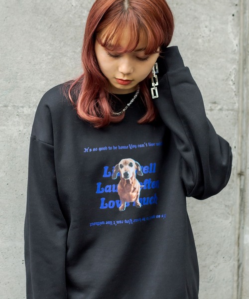 RASVOA(ラスボア)の「Dogフォトトレーナー(スウェット・レディース・ブラック/グレー・FREE)」の6枚目の写真