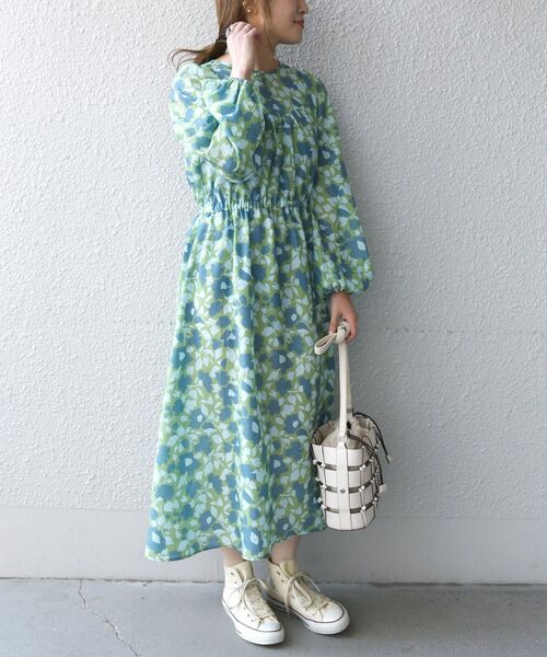 SHIPS any（シップス エニィ）の「SHIPS any:〈ウォッシャブル〉Longchamp フラワー プリント バック リボン ギャザー ワンピース（ワンピース・レディース・ネイビー/グリーン・ONE SIZE）」の16枚目の写真
