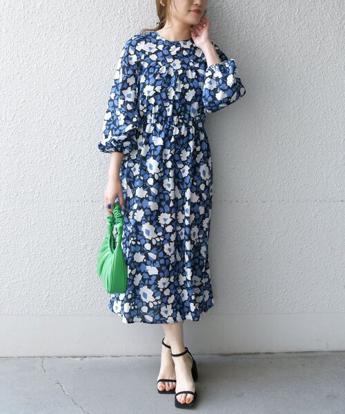 SHIPS any（シップス エニィ）の「SHIPS any:〈ウォッシャブル〉Longchamp フラワー プリント バック リボン ギャザー ワンピース（ワンピース・レディース・ネイビー/グリーン・ONE SIZE）」の20枚目の写真