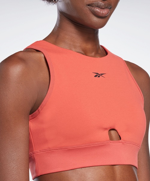 Reebok(リーボック)の「スタジオ ビヨンド ザ スウェット クロップトップ / Studio Beyond the Sweat Crop Top(タンクトップ・レディース・レッド系その他/グリーン系その他・SMALL/MEDIUM/LARGE/X-LARGE/X-SMALL)」の9枚目の写真