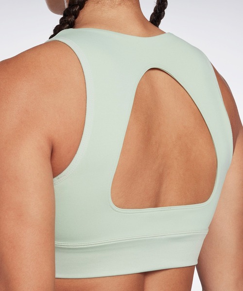 Reebok(リーボック)の「スタジオ ビヨンド ザ スウェット クロップトップ / Studio Beyond the Sweat Crop Top(タンクトップ・レディース・レッド系その他/グリーン系その他・SMALL/MEDIUM/LARGE/X-LARGE/X-SMALL)」の13枚目の写真