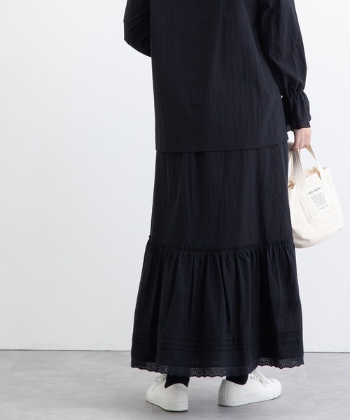 POU DOU DOU(プードゥドゥ)の「ローティアードスカート(スカート・レディース・ブラック/ベージュ/オフホワイト・3)」の22枚目の写真