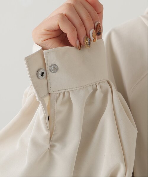 RAY CASSIN（レイカズン）の「袖ボリュームマンパー（マウンテンパーカー・レディース・ブラック/イエロー/ミント/キナリ・FREE）」の16枚目の写真