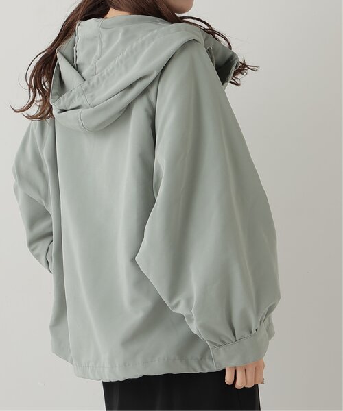 RAY CASSIN（レイカズン）の「袖ボリュームマンパー（マウンテンパーカー・レディース・ブラック/イエロー/ミント/キナリ・FREE）」の11枚目の写真