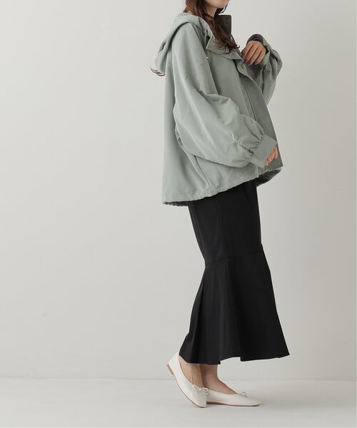 RAY CASSIN（レイカズン）の「袖ボリュームマンパー（マウンテンパーカー・レディース・ブラック/イエロー/ミント/キナリ・FREE）」の10枚目の写真