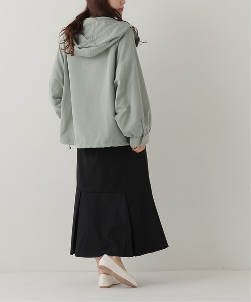 RAY CASSIN（レイカズン）の「袖ボリュームマンパー（マウンテンパーカー・レディース・ブラック/イエロー/ミント/キナリ・FREE）」の9枚目の写真