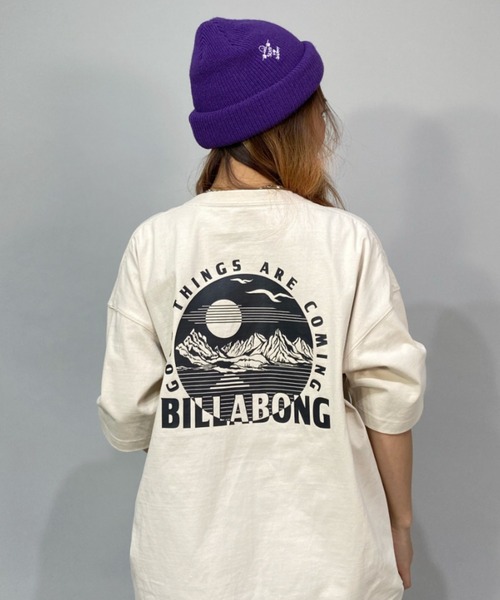 BILLABONG(ビラボン)の「BILLABONG/ビラボン ビッグシルエット アウトドアテイストバックプリントTシャツ BC013-213(Tシャツ/カットソー・レディース・ブラック/ホワイト/ベージュ・M/L)」の2枚目の写真